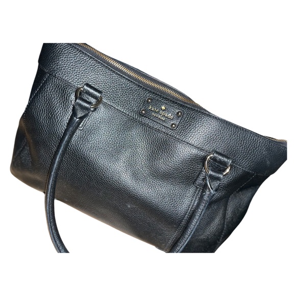 kate spade Handbags - Kate spade black tote